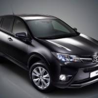 2013 Toyota RAV4 - official photos and details