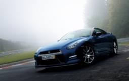 2013 Nissan GT-R gets revised engine and suspensions