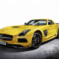 First official video of the 2013 Mercedes SLS AMG Black Series
