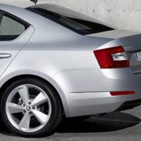 First official pictures of the 2013 Skoda Octavia