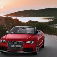 PHOTO GALLERY: The 2013 Audi RS5 Cabrio topless