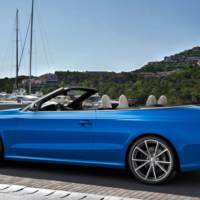 PHOTO GALLERY: The 2013 Audi RS5 Cabrio topless