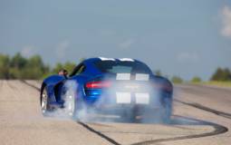 VIDEO: 2013 Dodge SRT Viper tested by Motor Trend