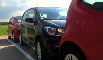 VIDEO: World record for Tightest Parallel Park set with Volkswagen Up