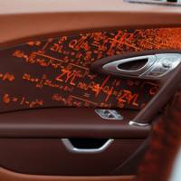 Bugatti Veyron Grand Sport Venet - the fastest artwork ever