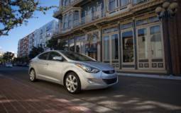 Hyundai Elantra sets new record in the US, passing 200.000 units sold