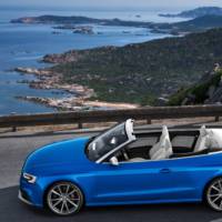 PHOTO GALLERY: The 2013 Audi RS5 Cabrio topless