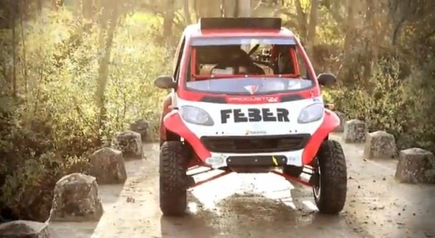 Video: Smart ForTwo modified for the 2013 Dakar Rally