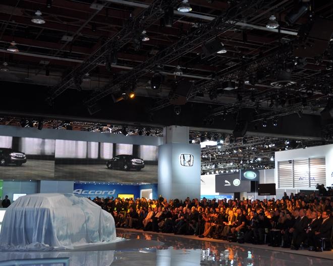 2013 Detroit Motor Show reached almost 800.000 visitors