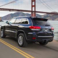 2013 Jeep Grand Cherokee facelift, unveiled at NAIAS