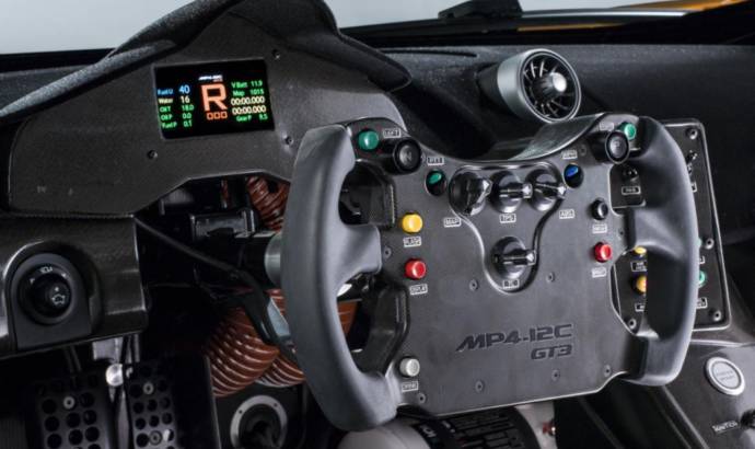2013 McLaren MP4-12C GT3 gets new updates