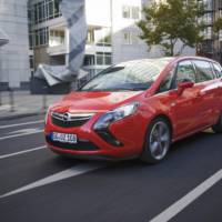 2013 Opel Zafira Tourer Bi-Turbo introduced at 35.405 euro