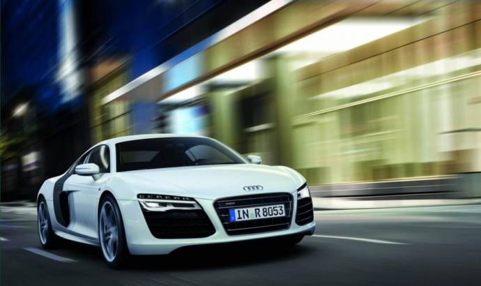 The 2014 Audi R8 and RS5 Cabriolet are coming to Detroit