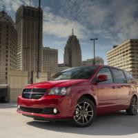 Dodge Durango, Grand Caravan and Journey receive Blacktop package