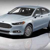 Ford Fusion Energi plug-in offers a 620 mile range