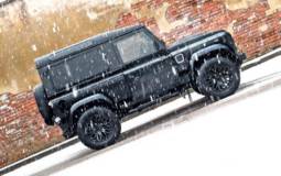 Land Rover Defender Wide Body Winter Edition by Kahn Design