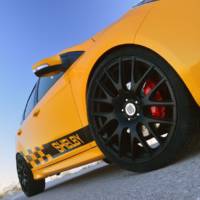 New Shelby Ford Focus ST flexes its muscles in Detroit