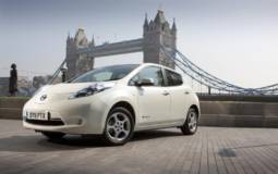 Nissan Leaf price, slashed by 3000 euro