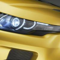 Range Rover Evoque Sicilian Yellow limited edition