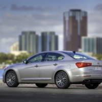 The 2014 Kia Cadenza rolls into Detroit