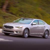 The 2014 Kia Cadenza rolls into Detroit