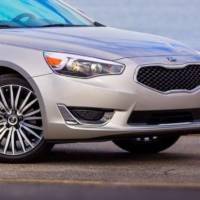 The 2014 Kia Cadenza rolls into Detroit