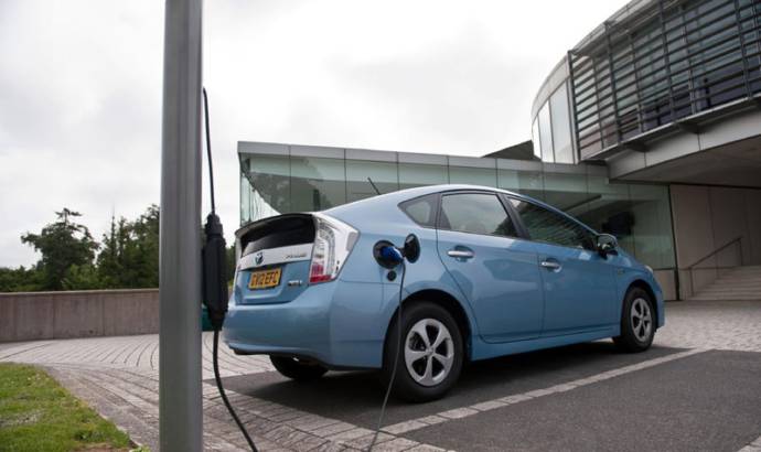 Toyota Prius Plug-in, the best selling plug-in in UK in 2012