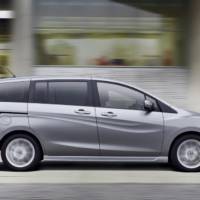 2013 Mazda5  gets some new features