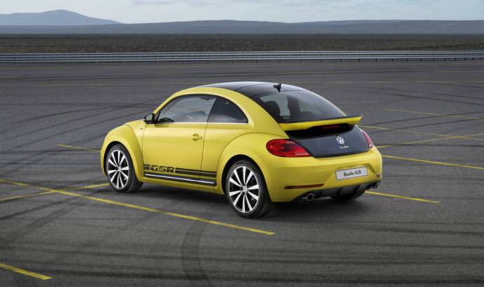 2013 Volkswagen Beetle GSR, launched ahead of Chicago Motor Show