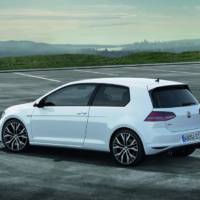 2013 Volkswagen Golf GTI unveiled ahead of Geneva Motor Show