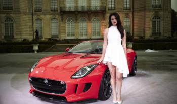 Jaguar F-Type stars in the latest Lana Del Rey's video