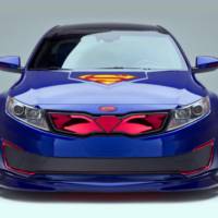 Kia Optima Hybrid Superman revealed in Chicago