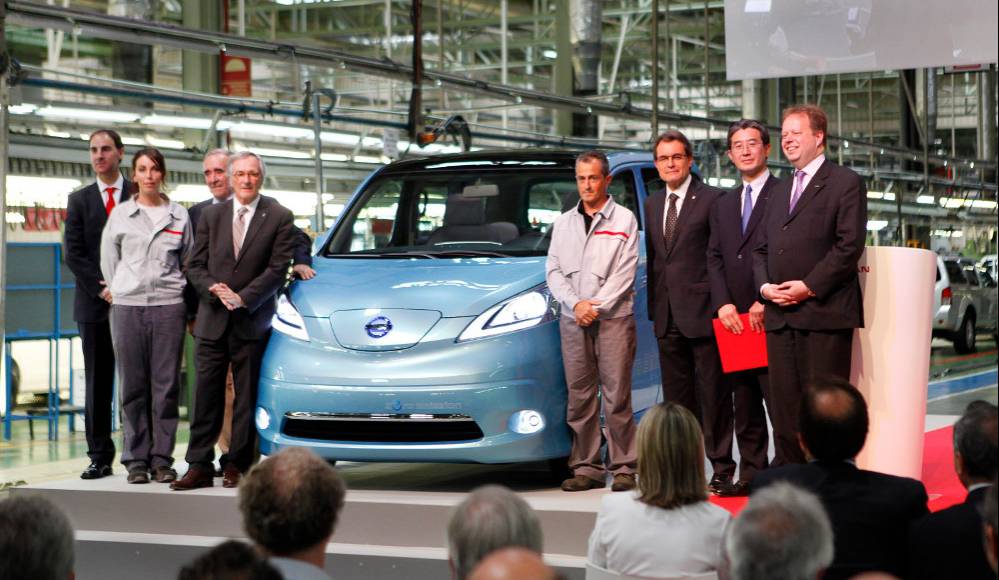 Nissan will build a VW Golf rival in its Barcelona plant