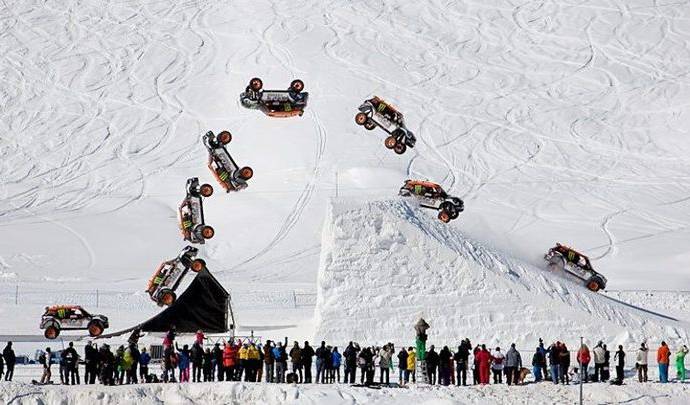 VIDEO: Mini shows snowboarders how to do a backflip