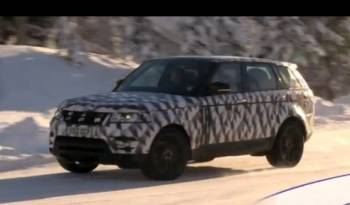 Video: Range Rover Sport caught in action