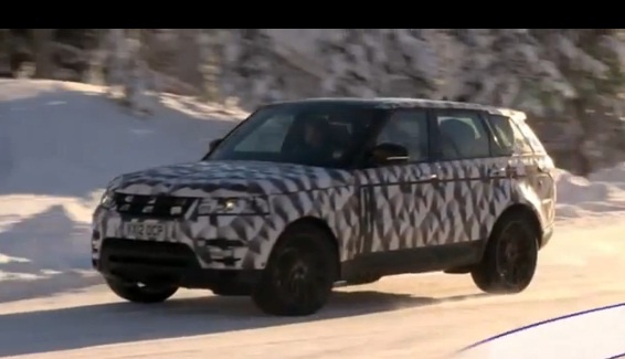 Video: Range Rover Sport caught in action