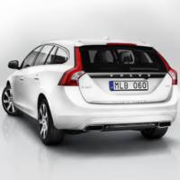 Volvo S60, V60, XC60 facelift - pictures and official details