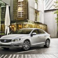 Volvo S60, V60, XC60 facelift - pictures and official details