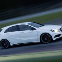 2014 Mercedes A45 AMG - official details and photos