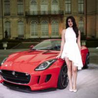 Jaguar F-Type stars in the latest Lana Del Rey's video