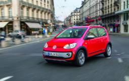 This is the new Volkswagen Cross Up!