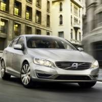 Volvo S60, V60, XC60 facelift - pictures and official details