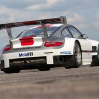 2013 Porsche 911 GT3 R launched before the motorsport season