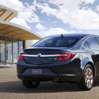 2014 Buick Regal facelift revealed in New York