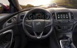 2014 Buick Regal facelift revealed in New York
