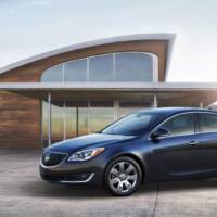 2014 Buick Regal facelift revealed in New York