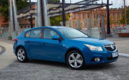 2014 Holden Cruze facelift gets improved
