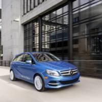 2014 Mercedes B Class Electric Drive makes american debut