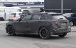 2014 Mercedes-Benz GLA 45 AMG spied near Nurburgring
