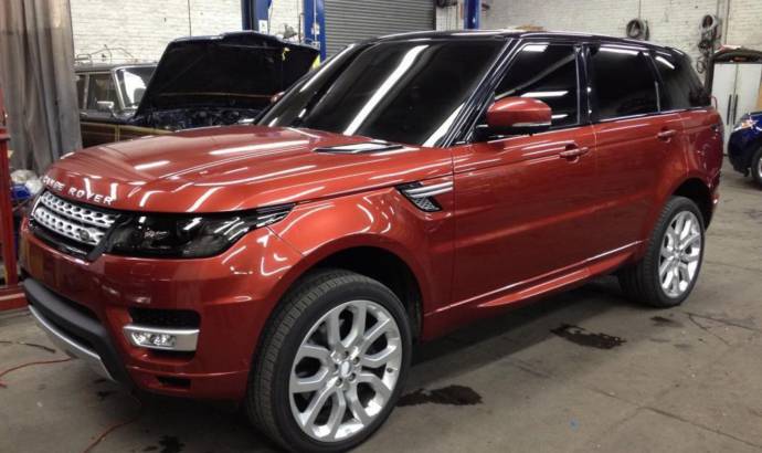 2014 Range Rover Sport - unofficial images